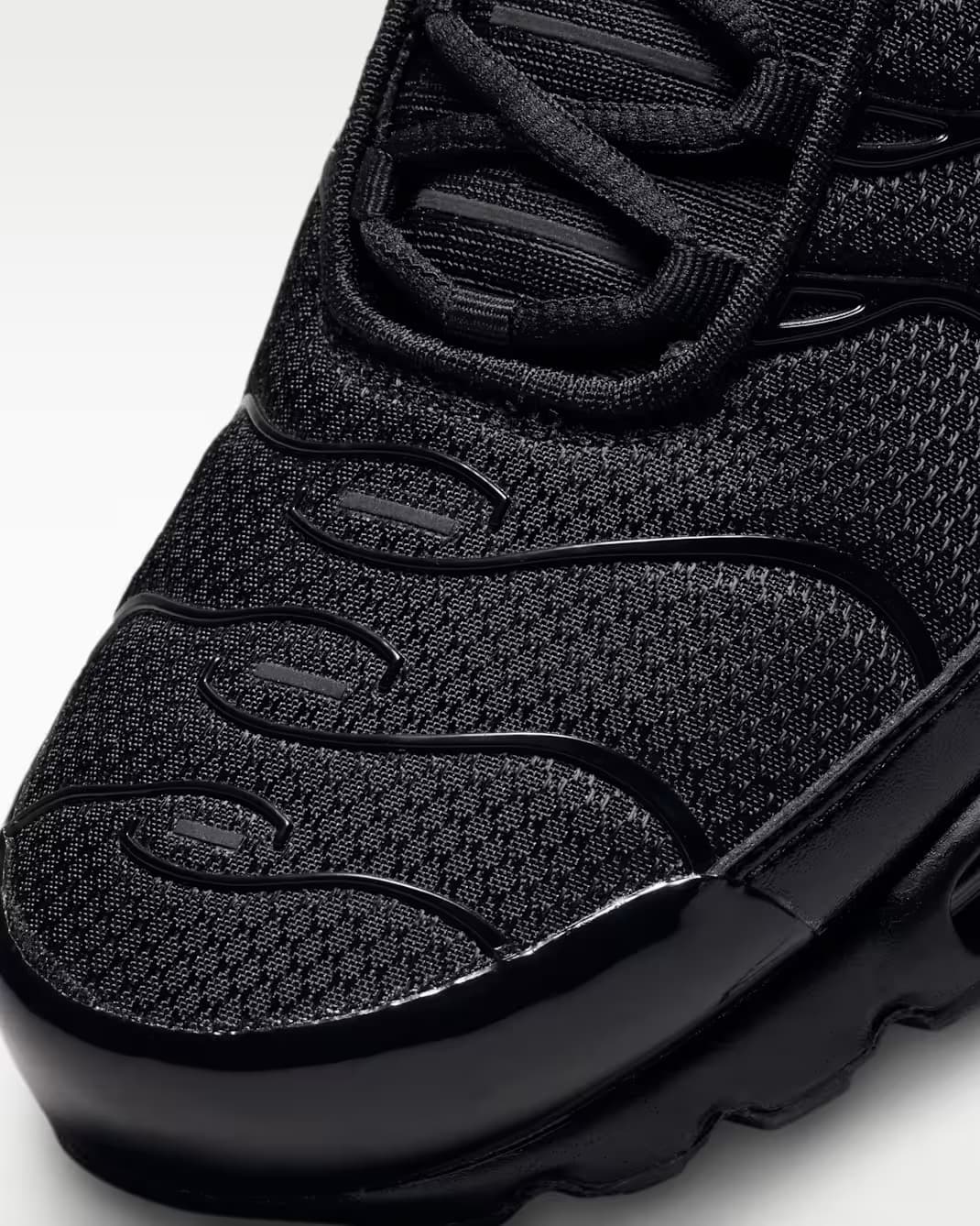 Nike Air Max Plus TN — Midnight Mesh 6