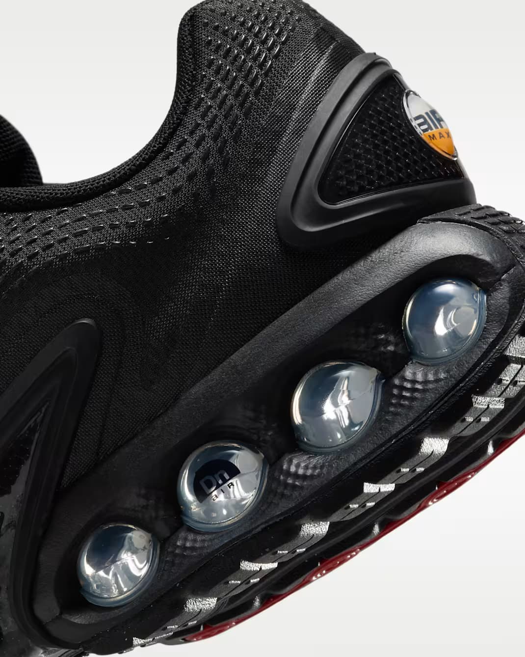 Nike Air Max DN — Full Black 3