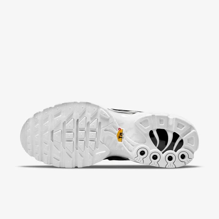 Nike Air Max Plus TN — Black & White 5