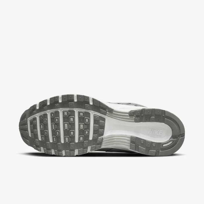 Nike P-6000 Premium 4